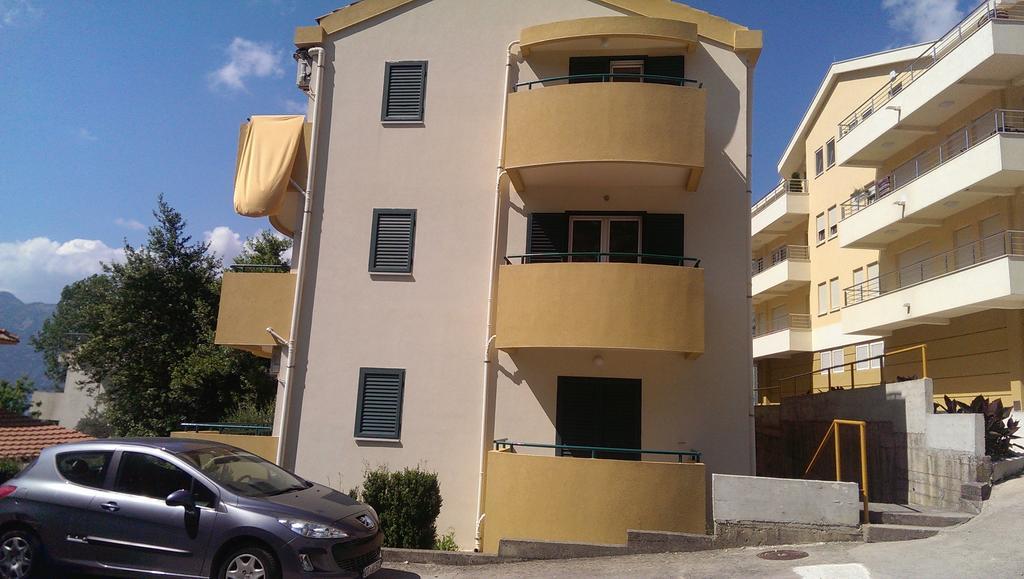 Apartment Balsa I Mia Kotor Exterior photo